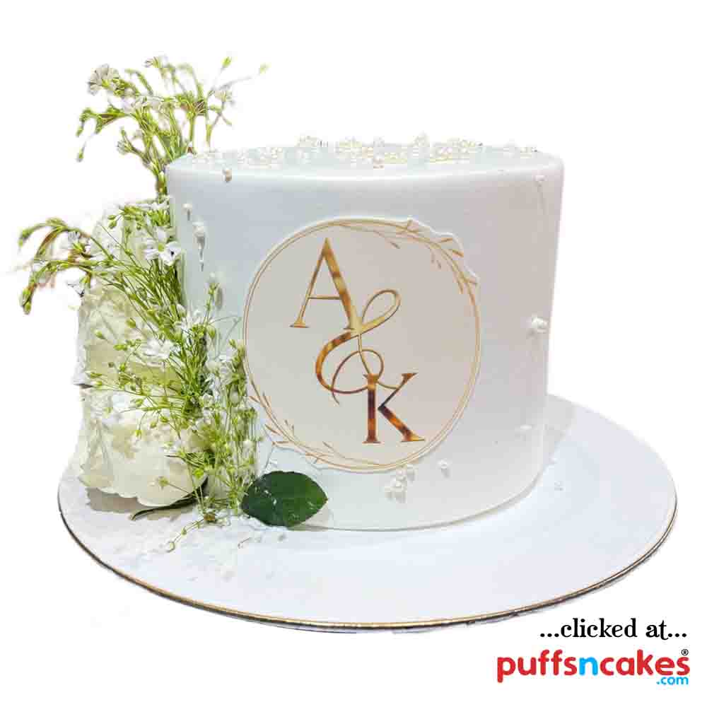 (2475) Love Elegant Initials Real Flowers Theme Cake